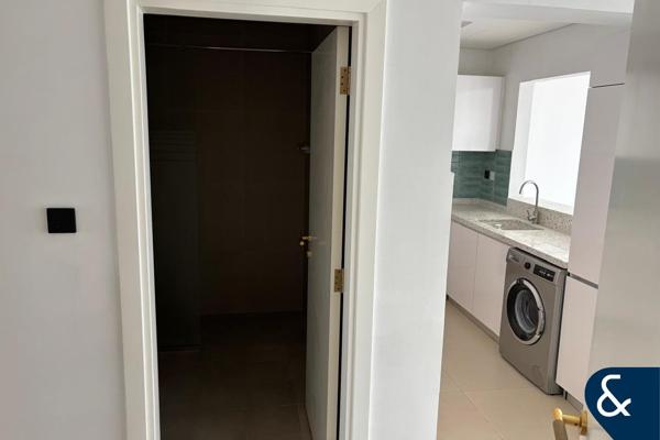 Large Layout | 1 Bedroom + Study | V.O.T